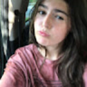 Meet your Posher, Eva